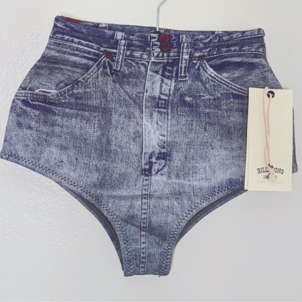 NWOT Billabong Neoprene High Waisted Swim Bottoms